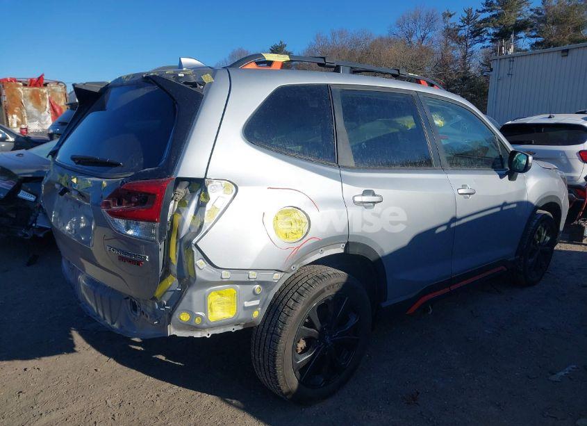 Photo 4 of 2021 Subaru Forester SPORT (VIN JF2SKARC8MH445679)