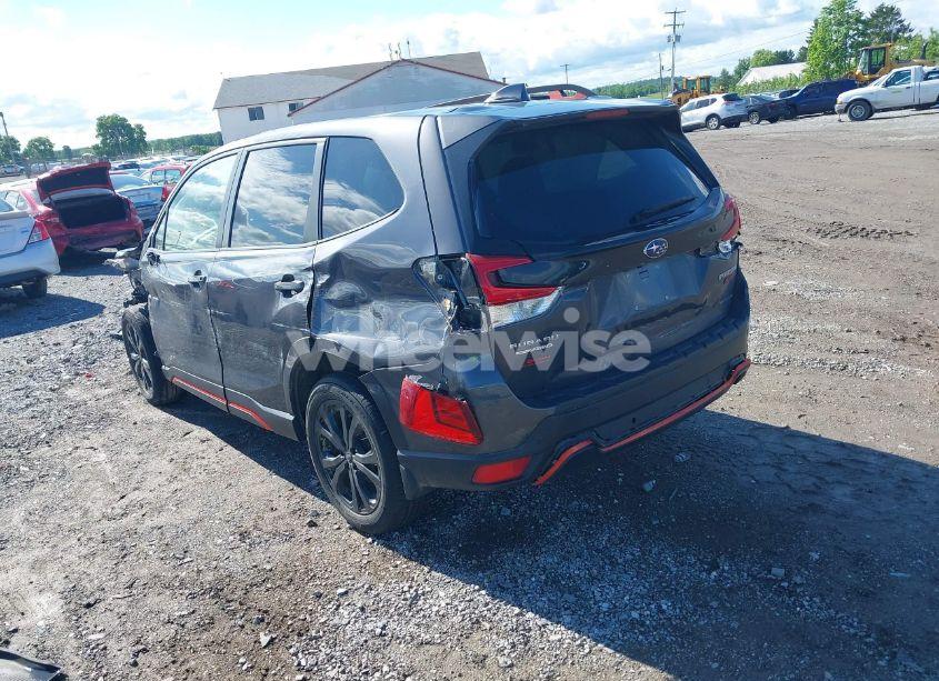 Photo 3 of 2021 Subaru Forester SPORT (VIN JF2SKARC8MH583089)