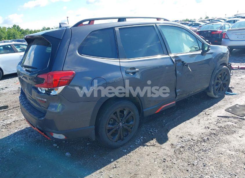 Photo 4 of 2021 Subaru Forester SPORT (VIN JF2SKARC8MH583089)