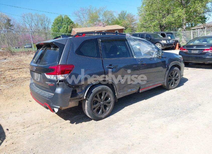 Photo 4 of 2021 Subaru Forester SPORT (VIN JF2SKARC9MH498648)