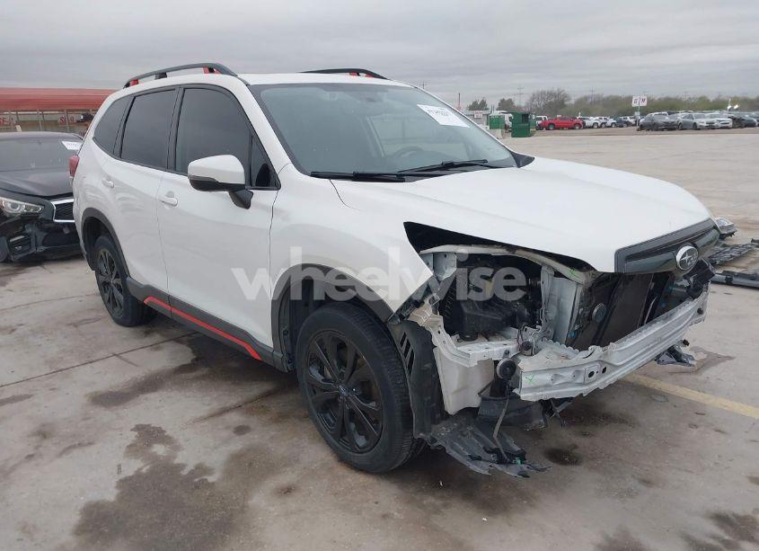 2020 Subaru Forester SPORT (VIN JF2SKARCXLH400158) main photo