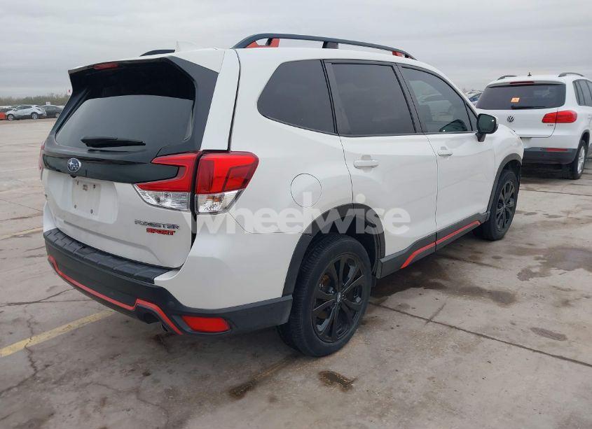 Photo 4 of 2020 Subaru Forester SPORT (VIN JF2SKARCXLH400158)