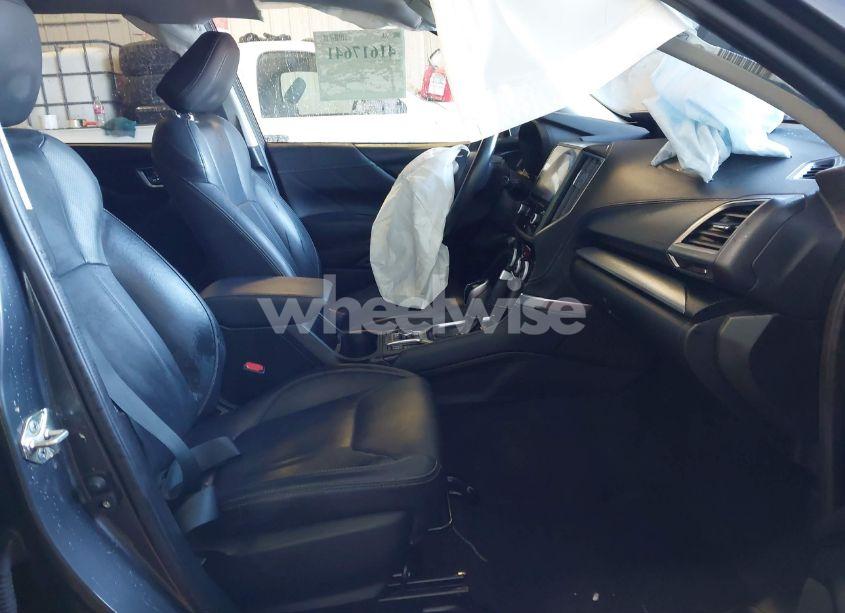 Photo 5 of 2020 Subaru Forester LIMITED (VIN JF2SKASC3LH598883)