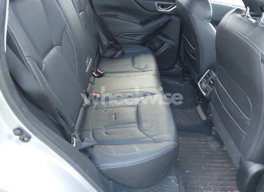 Photo 8 of 2019 Subaru Forester LIMITED (VIN JF2SKASC5KH511435)