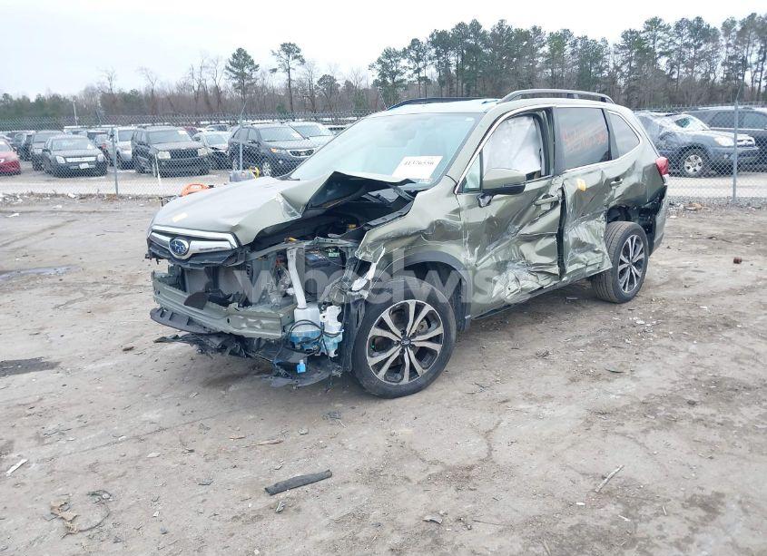 Photo 2 of 2019 Subaru Forester LIMITED (VIN JF2SKASC5KH594896)