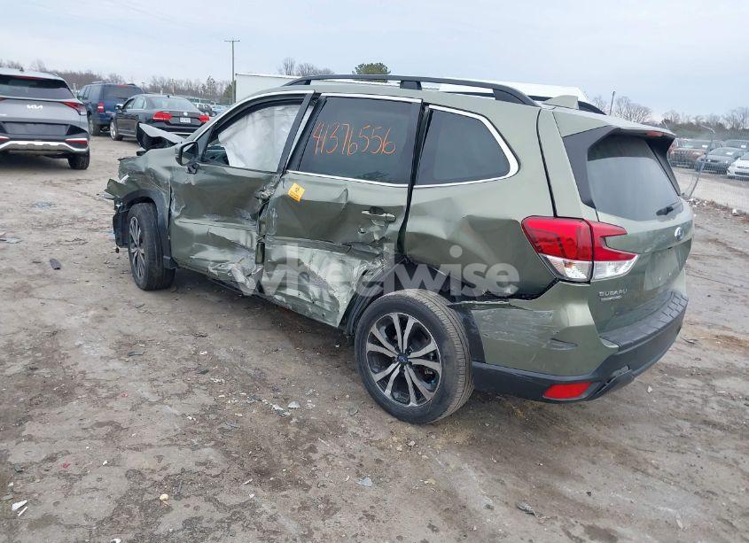 Photo 3 of 2019 Subaru Forester LIMITED (VIN JF2SKASC5KH594896)