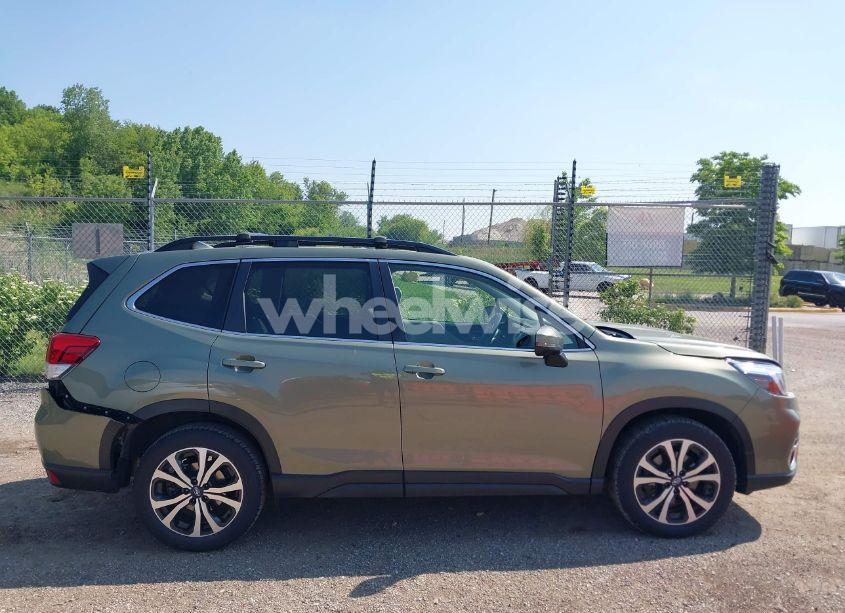 Photo 13 of 2019 Subaru Forester LIMITED (VIN JF2SKASC6KH538370)