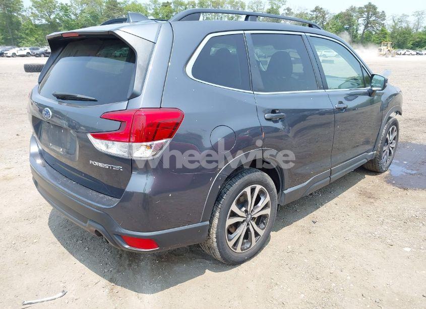 Photo 4 of 2021 Subaru Forester LIMITED (VIN JF2SKASC6MH443441)