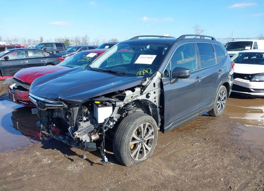 Photo 2 of 2021 Subaru Forester LIMITED (VIN JF2SKASC8MH551382)