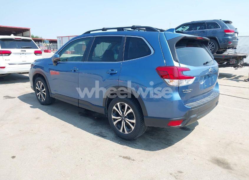 Photo 3 of 2020 Subaru Forester LIMITED (VIN JF2SKASC9LH404115)