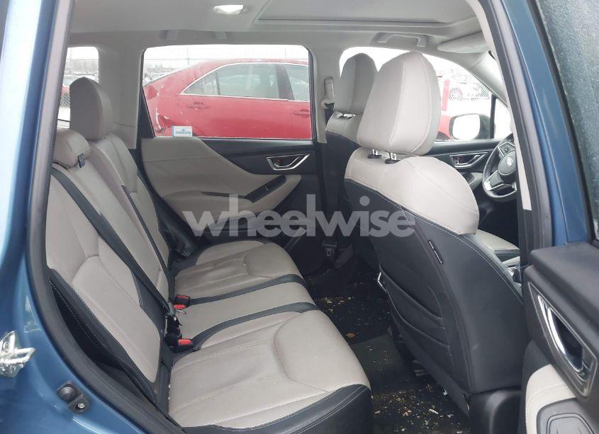 Photo 8 of 2019 Subaru Forester LIMITED (VIN JF2SKASCXKH499797)