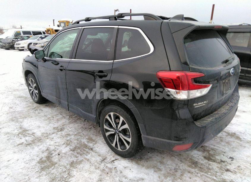 Photo 3 of 2021 Subaru Forester LIMITED (VIN JF2SKASCXMH408806)