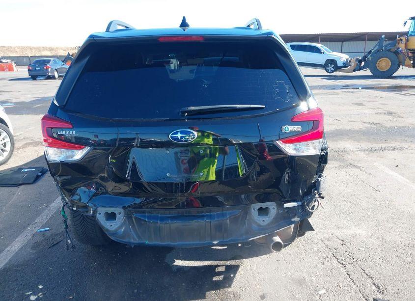 Photo 17 of 2019 Subaru Forester LIMITED (VIN JF2SKAUC0KH444496)