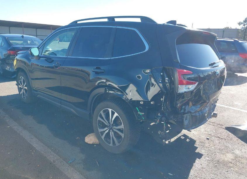 Photo 3 of 2019 Subaru Forester LIMITED (VIN JF2SKAUC0KH444496)