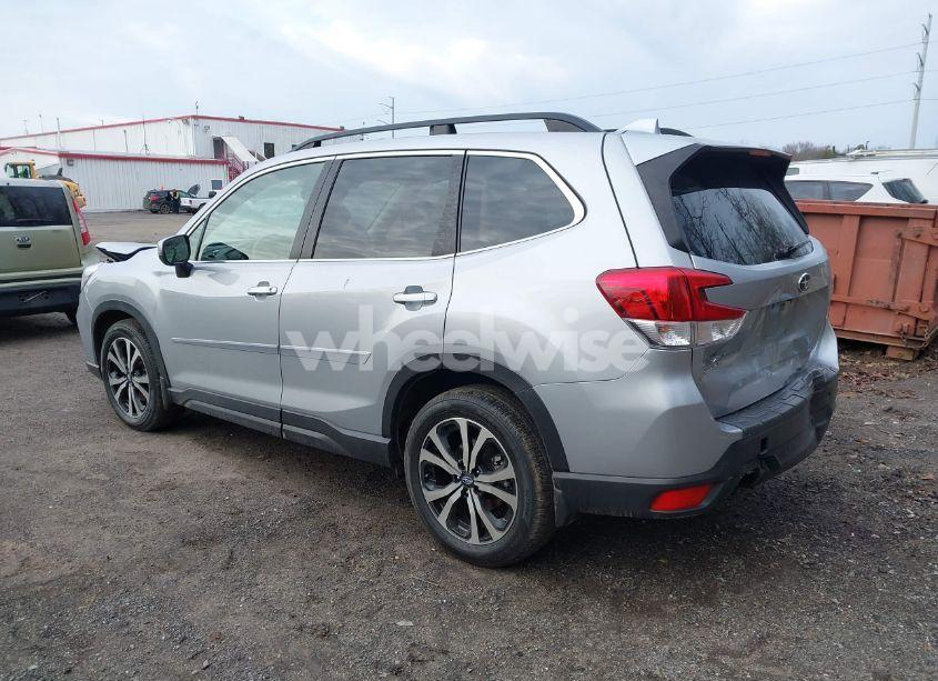 Photo 3 of 2019 Subaru Forester LIMITED (VIN JF2SKAUC0KH470001)
