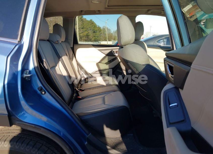 Photo 8 of 2020 Subaru Forester LIMITED (VIN JF2SKAUC0LH445231)