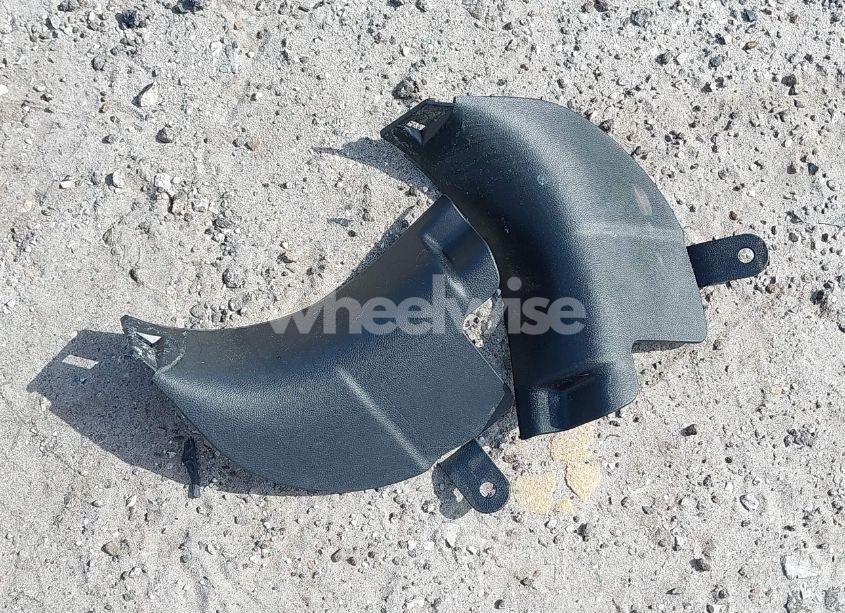 Photo 12 of 2021 Subaru Forester LIMITED (VIN JF2SKAUC0MH432545)