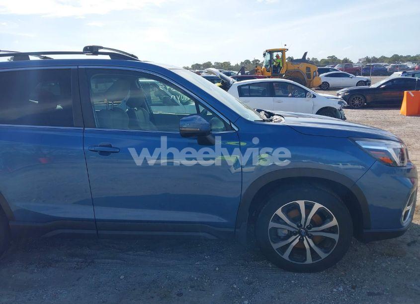 Photo 14 of 2021 Subaru Forester LIMITED (VIN JF2SKAUC0MH432545)