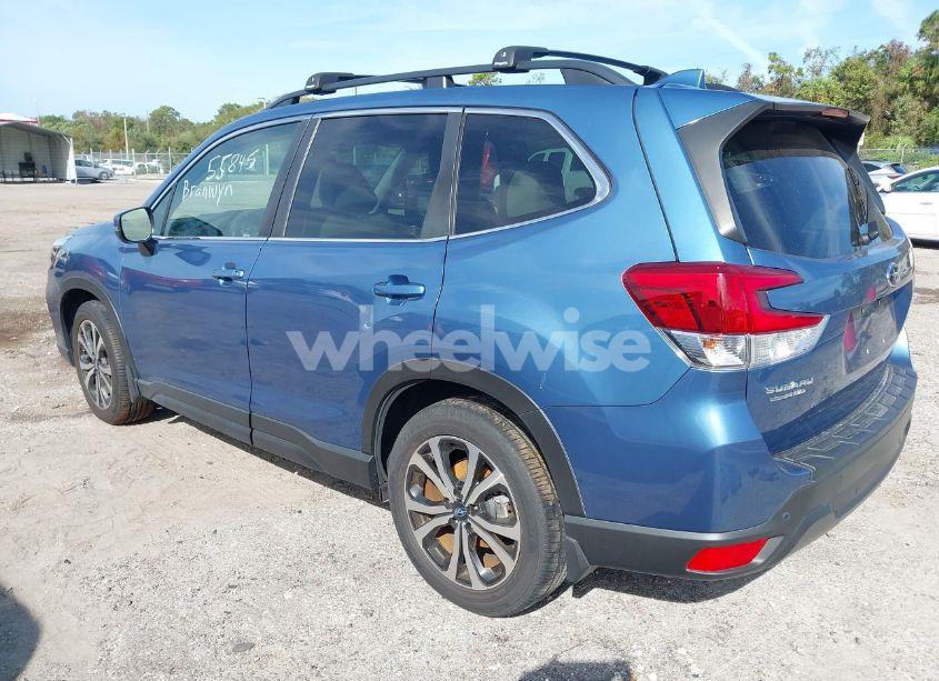 Photo 3 of 2021 Subaru Forester LIMITED (VIN JF2SKAUC0MH432545)