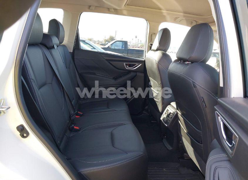 Photo 8 of 2021 Subaru Forester LIMITED (VIN JF2SKAUC0MH501802)