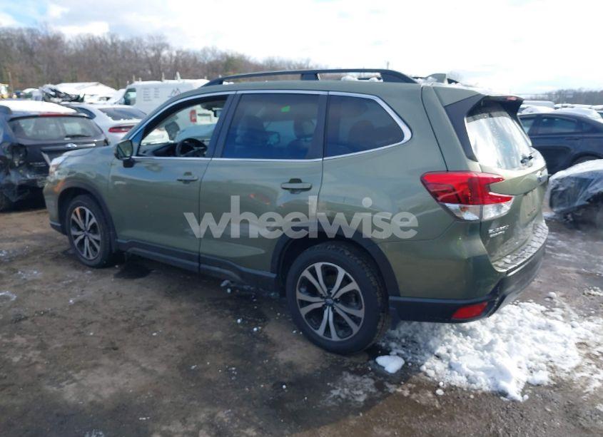 Photo 3 of 2021 Subaru Forester LIMITED (VIN JF2SKAUC1MH482967)