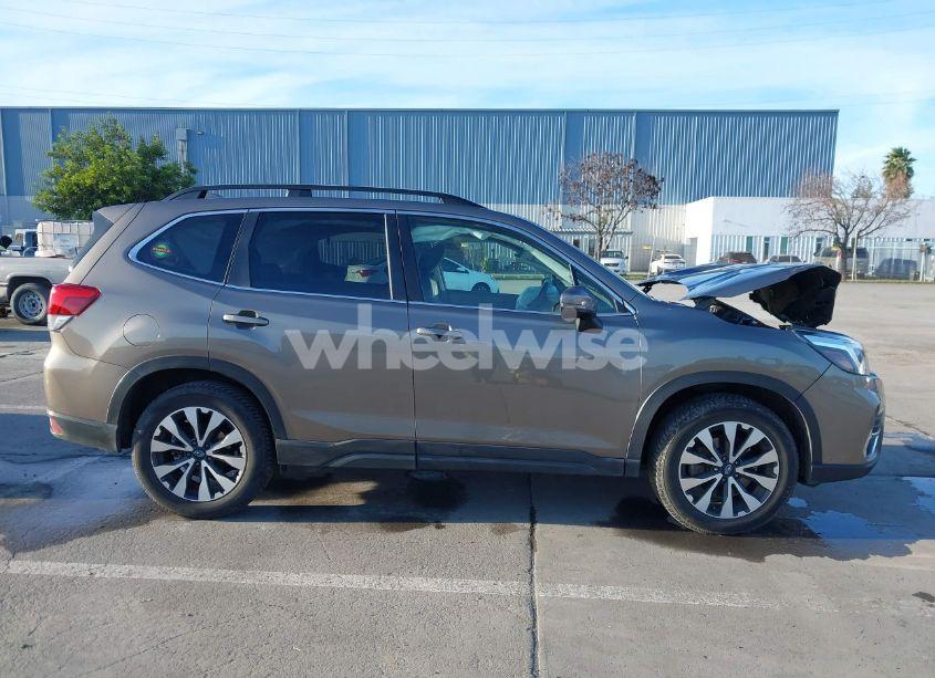 Photo 13 of 2019 Subaru Forester LIMITED (VIN JF2SKAUC2KH468072)