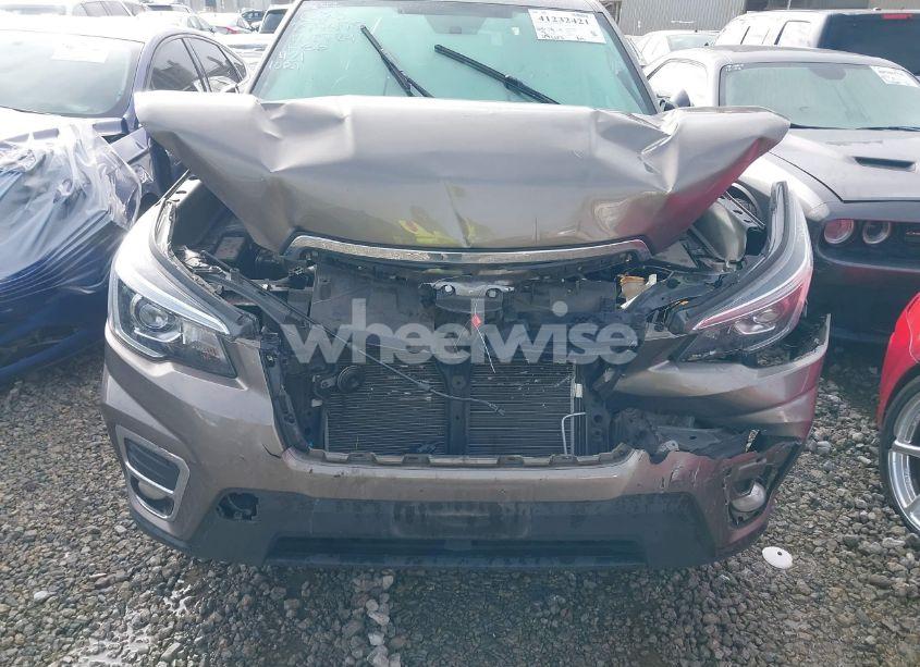 Photo 6 of 2019 Subaru Forester LIMITED (VIN JF2SKAUC2KH468072)