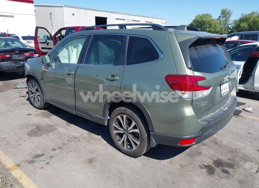 Photo 3 of 2021 Subaru Forester LIMITED (VIN JF2SKAUC2MH407470)