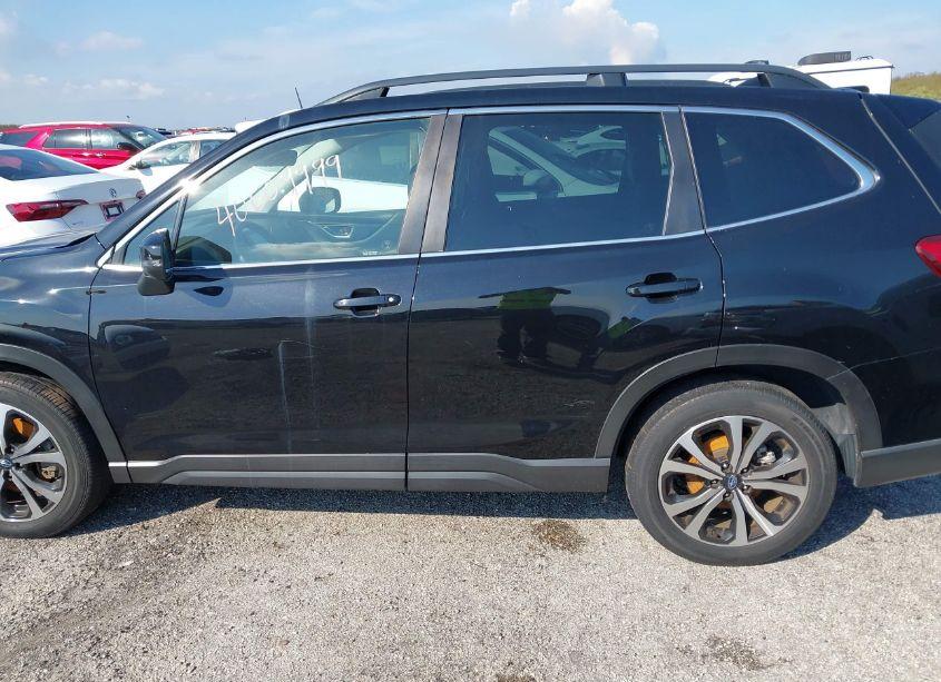 Photo 13 of 2021 Subaru Forester LIMITED (VIN JF2SKAUC2MH521047)