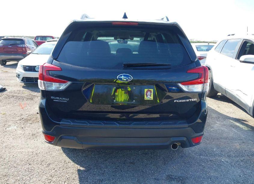 Photo 15 of 2021 Subaru Forester LIMITED (VIN JF2SKAUC2MH521047)