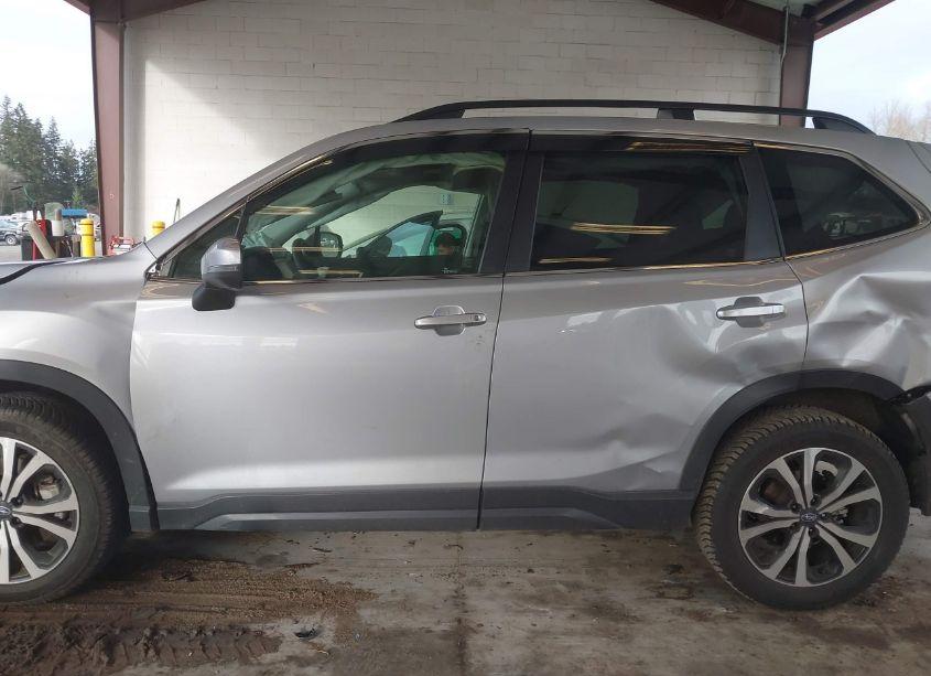 Photo 15 of 2019 Subaru Forester LIMITED (VIN JF2SKAUC3KH436828)