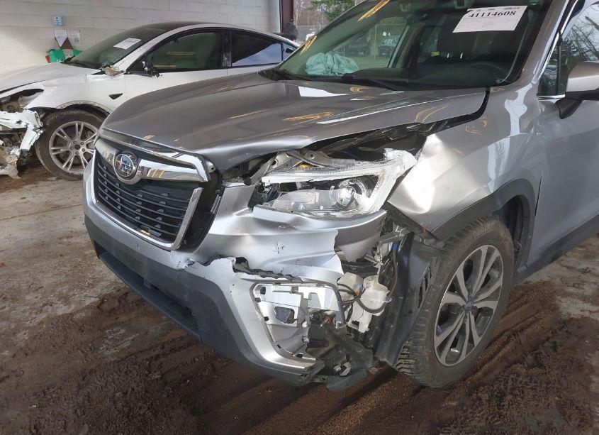 Photo 6 of 2019 Subaru Forester LIMITED (VIN JF2SKAUC3KH436828)