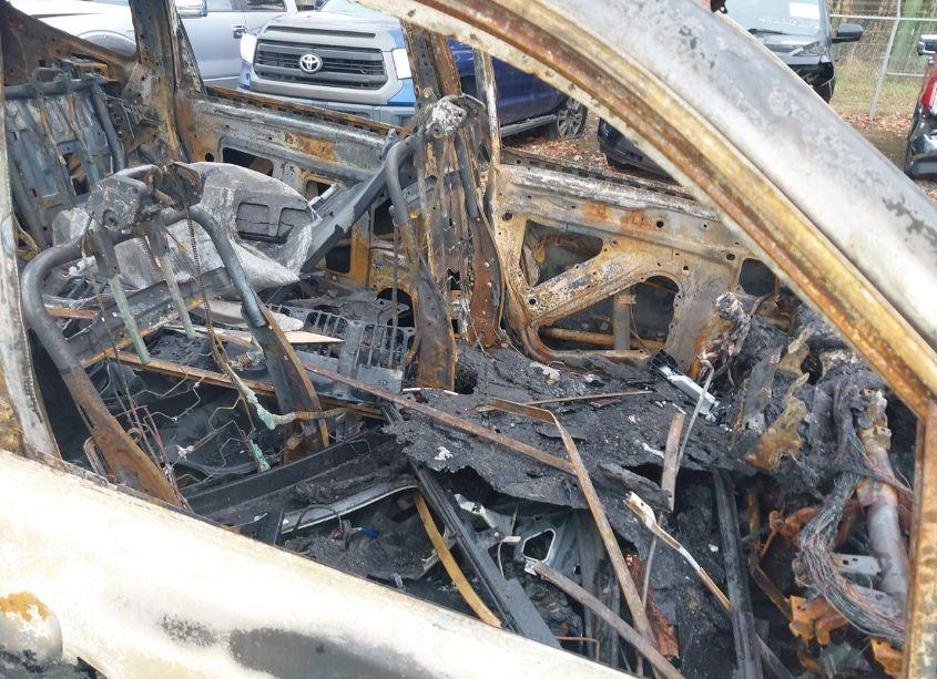 Photo 5 of 2019 Subaru Forester LIMITED (VIN JF2SKAUC3KH585322)