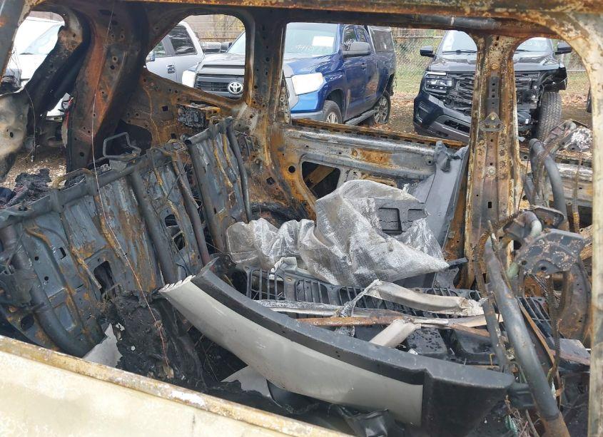 Photo 8 of 2019 Subaru Forester LIMITED (VIN JF2SKAUC3KH585322)