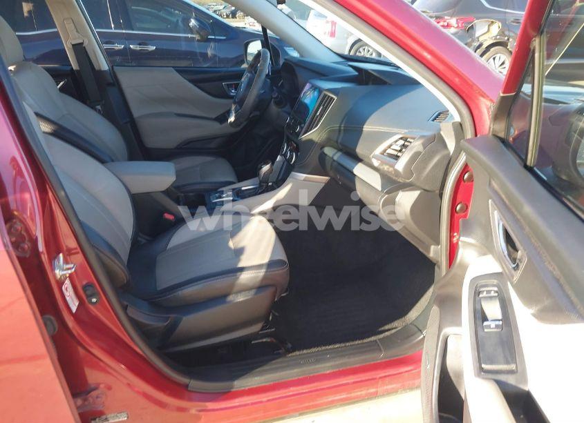 Photo 5 of 2019 Subaru Forester LIMITED (VIN JF2SKAUC3KH590813)