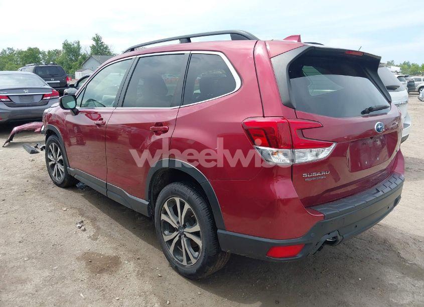 Photo 3 of 2020 Subaru Forester LIMITED (VIN JF2SKAUC3LH473668)
