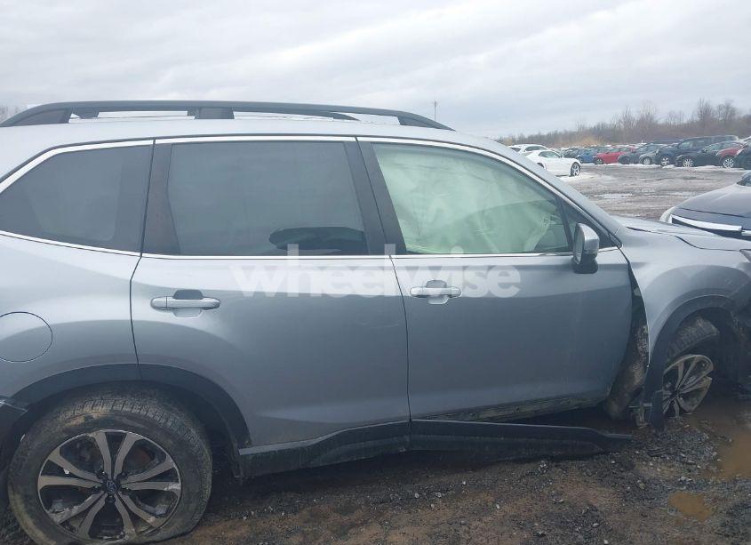 Photo 14 of 2021 Subaru Forester LIMITED (VIN JF2SKAUC4MH406885)