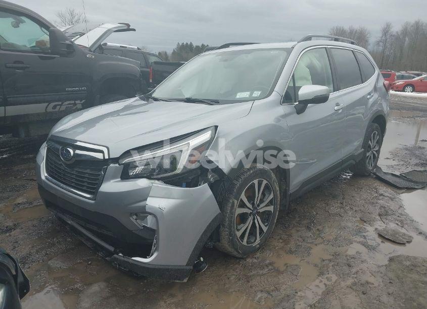 Photo 2 of 2021 Subaru Forester LIMITED (VIN JF2SKAUC4MH406885)