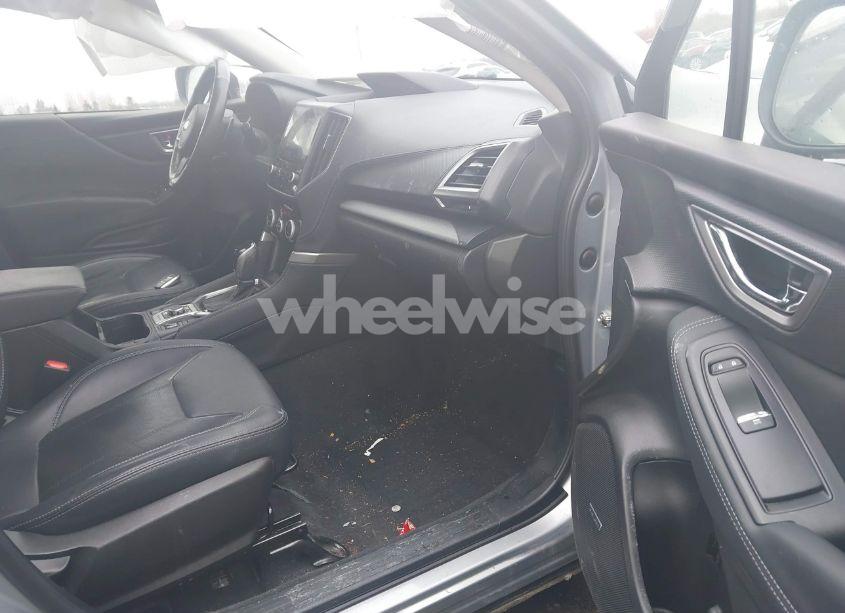 Photo 5 of 2021 Subaru Forester LIMITED (VIN JF2SKAUC4MH406885)