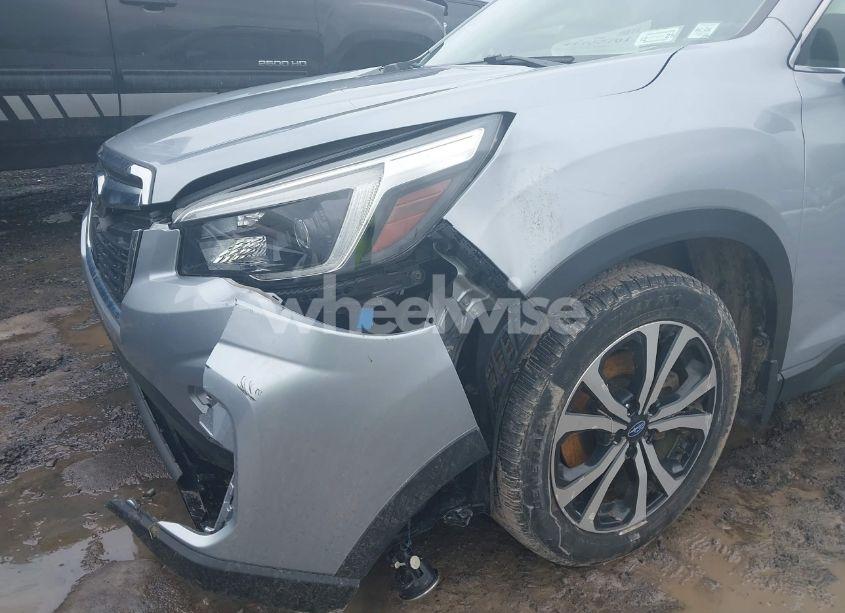 Photo 6 of 2021 Subaru Forester LIMITED (VIN JF2SKAUC4MH406885)