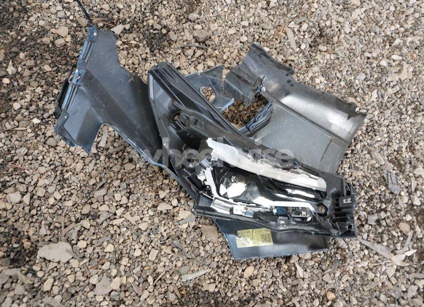 Photo 12 of 2021 Subaru Forester LIMITED (VIN JF2SKAUC4MH432323)