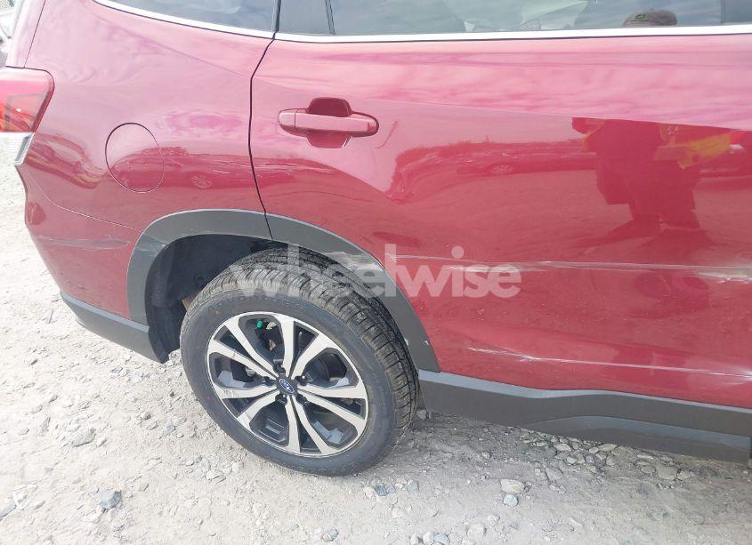 Photo 20 of 2019 Subaru Forester LIMITED (VIN JF2SKAUC5KH540804)