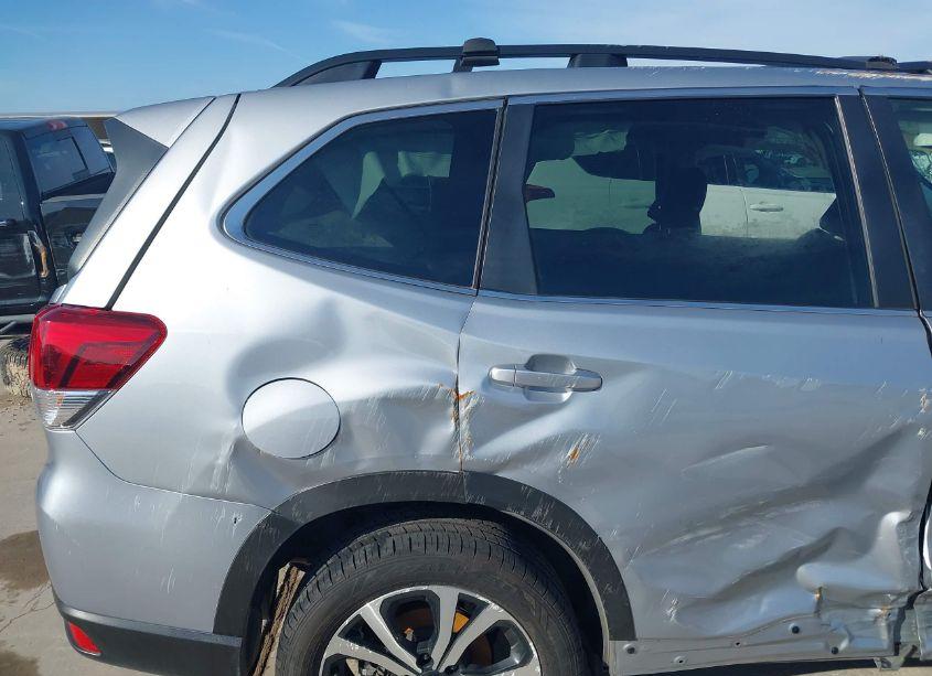 Photo 14 of 2020 Subaru Forester LIMITED (VIN JF2SKAUC5LH463062)