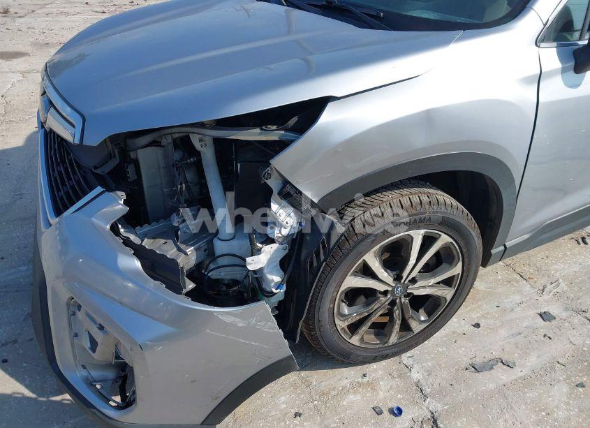 Photo 6 of 2020 Subaru Forester LIMITED (VIN JF2SKAUC5LH513197)