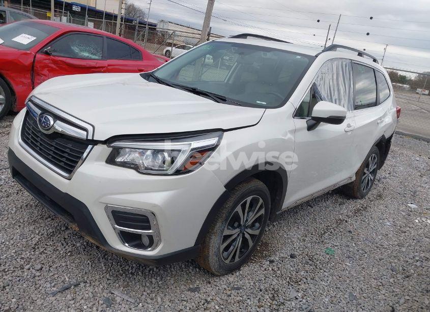 Photo 2 of 2019 Subaru Forester LIMITED (VIN JF2SKAUC6KH507794)