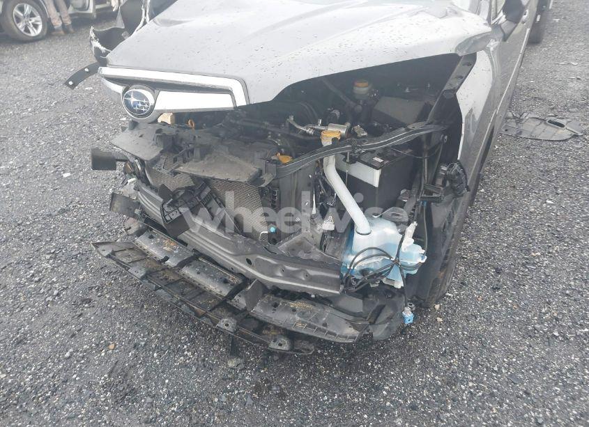 Photo 6 of 2021 Subaru Forester LIMITED (VIN JF2SKAUC6MH514618)