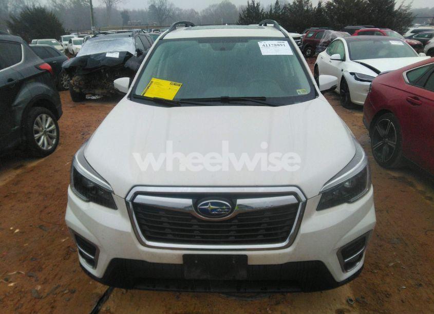 Photo 12 of 2021 Subaru Forester LIMITED (VIN JF2SKAUC6MH592140)