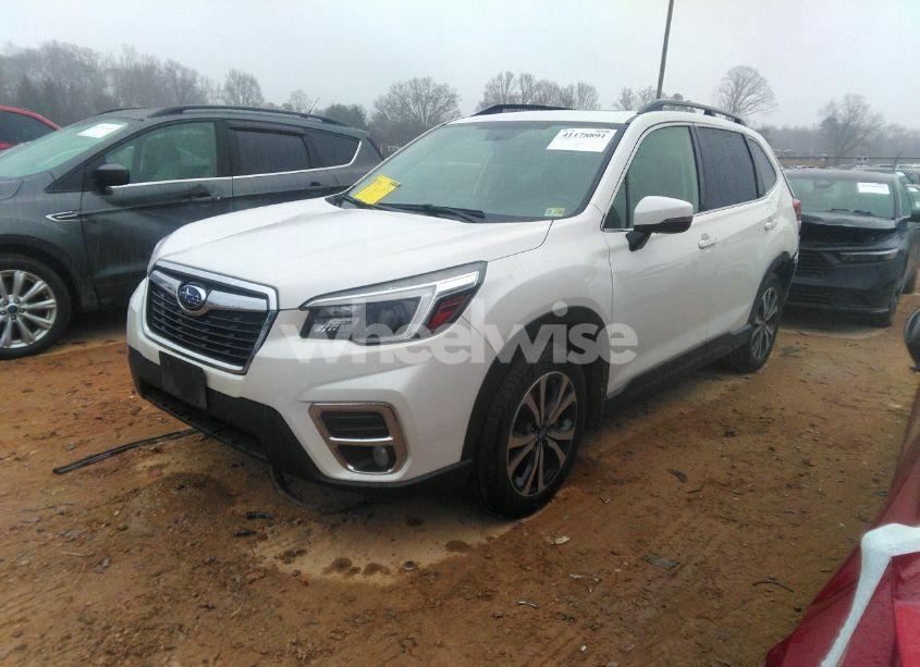 Photo 2 of 2021 Subaru Forester LIMITED (VIN JF2SKAUC6MH592140)