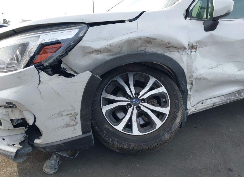 Photo 18 of 2020 Subaru Forester LIMITED (VIN JF2SKAUC7LH477903)