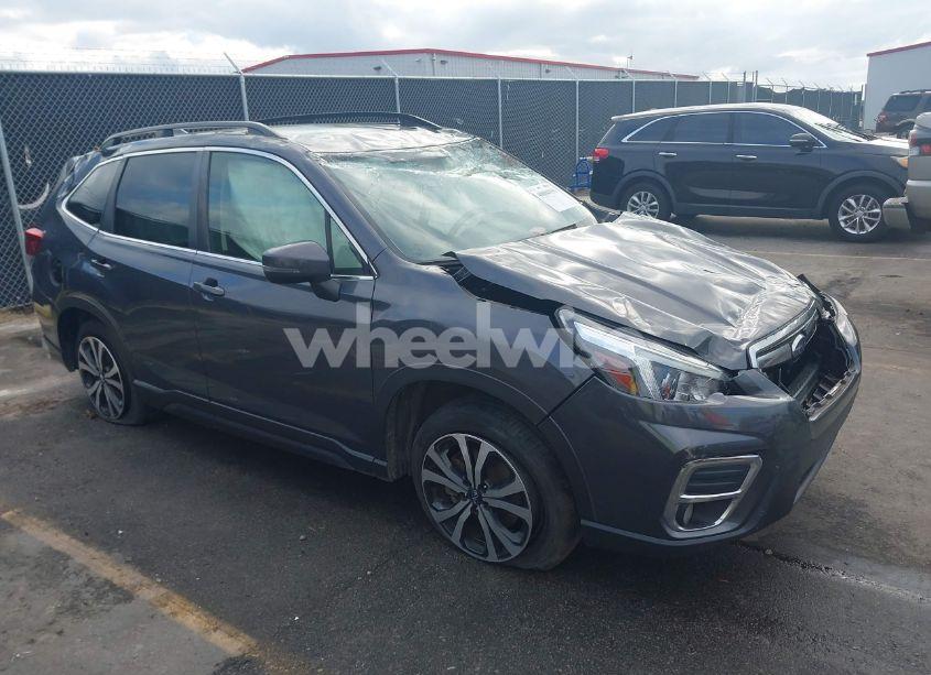 2020 Subaru Forester LIMITED (VIN JF2SKAUC7LH484608) main photo